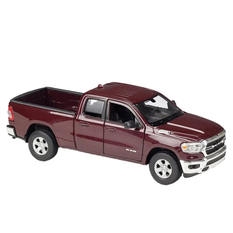 ماکت فلزی دودج رام 1500 دو کابین برند ویلی 1:27